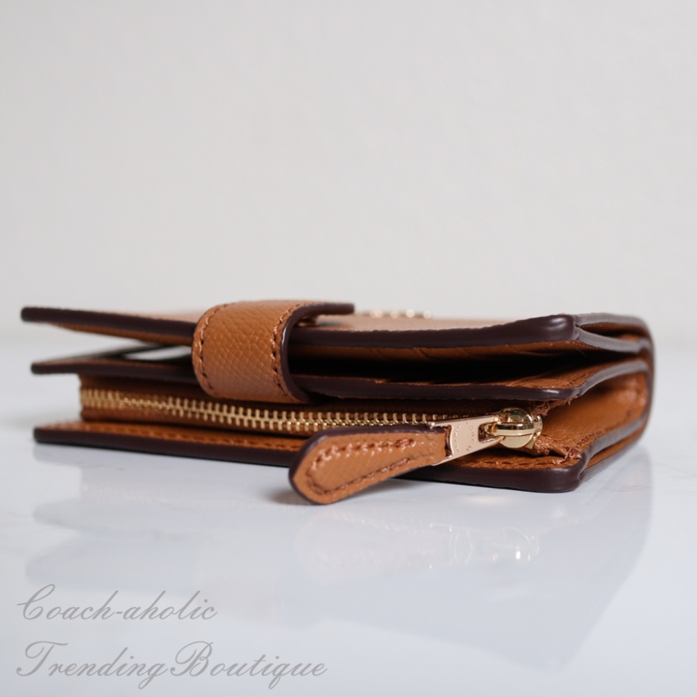 NWT Coach Medium Corner Zip Wallet in Saddle - Picture 4 of 7